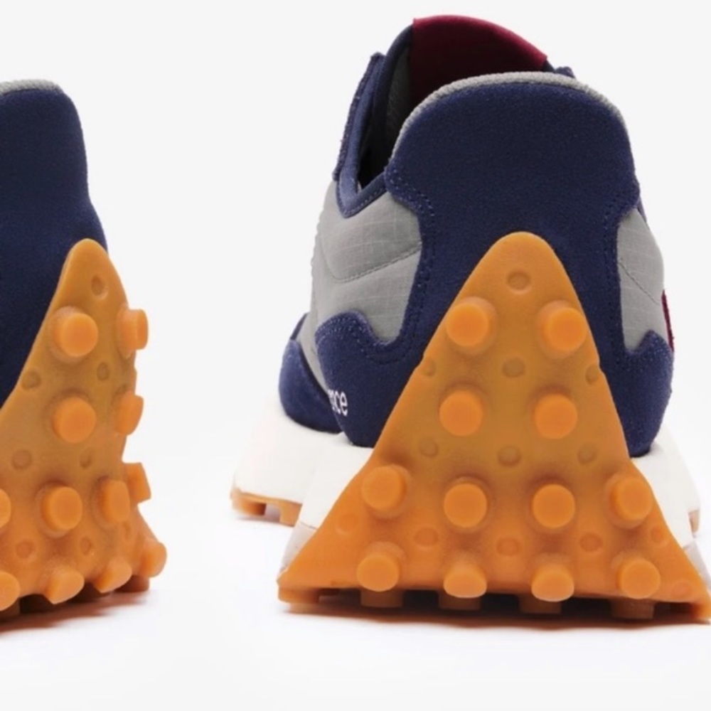 Last Women’s Navy FIGS x New Balance 327 Sneaker - Picture 5 of 7